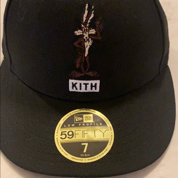 KITH x LOONEY TUNES HAT - Picture 2 of 4